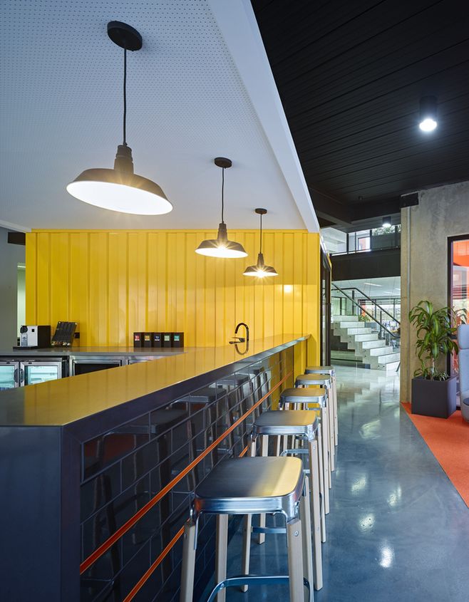 辦公空間設(shè)計效果圖 辦公空間設(shè)計效果圖